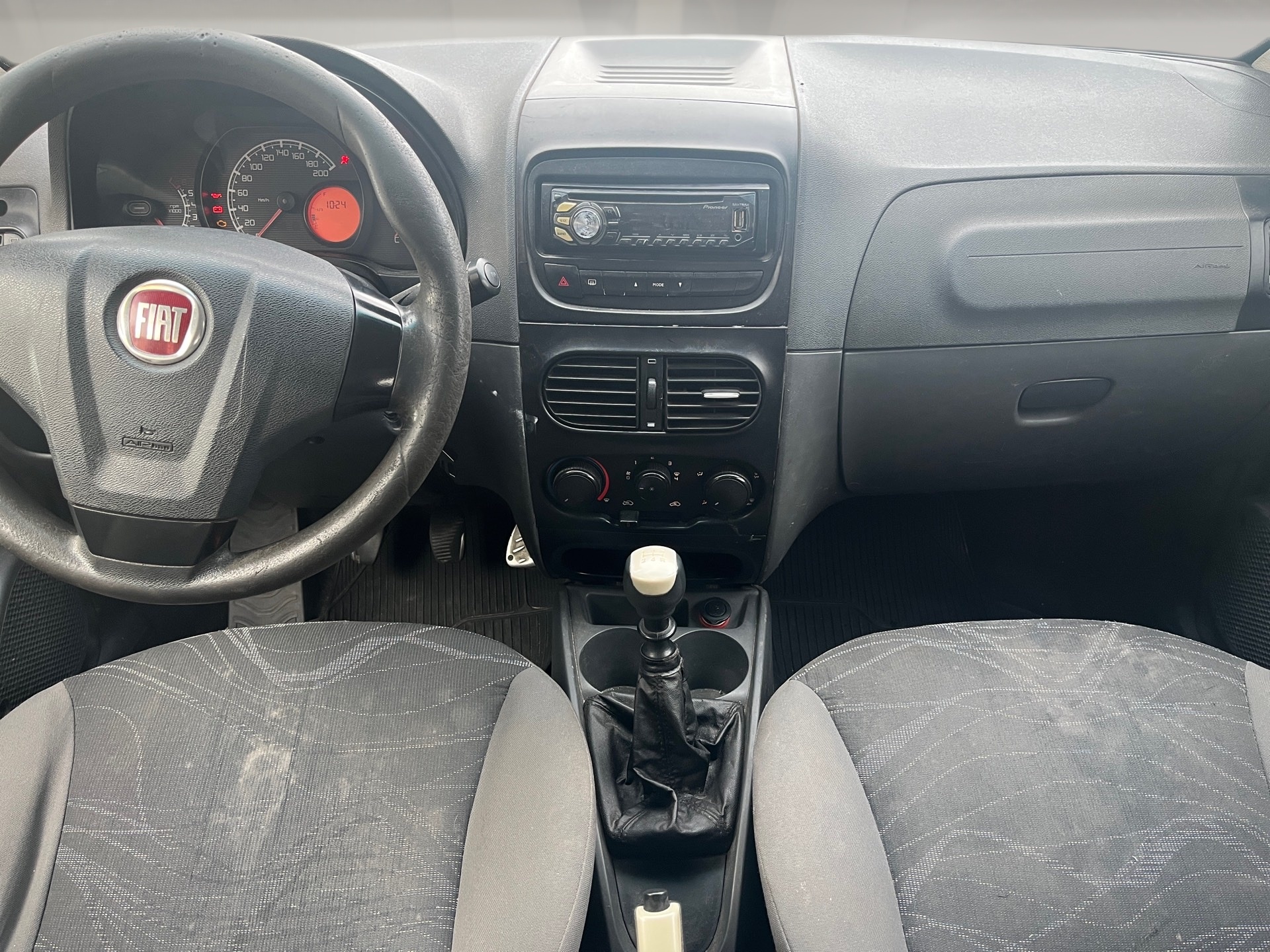 imagem-https://www.socarrao.com.br/sc-vehicle-images-prod/46697/1769988928673-7156672OR_1765634281_34_360.jpg