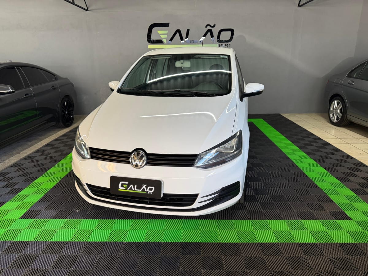 Volkswagen Fox Trendline 1.0 Flex 12V 5p na cor Branco no Canoas / RS - 46722