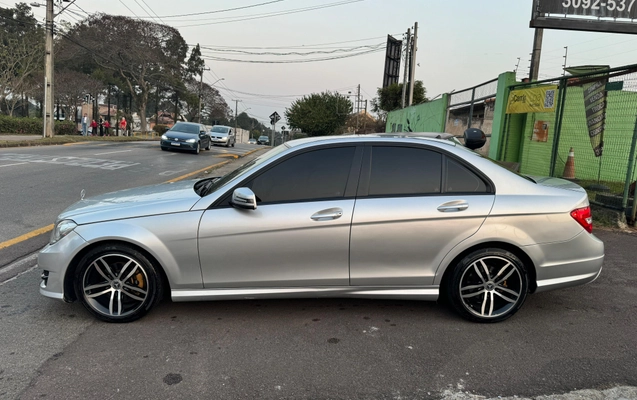 imagem-https://www.socarrao.com.br/sc-vehicle-images-prod/46895/1769988931470-5507757OR_1723842363_22_680.jpg