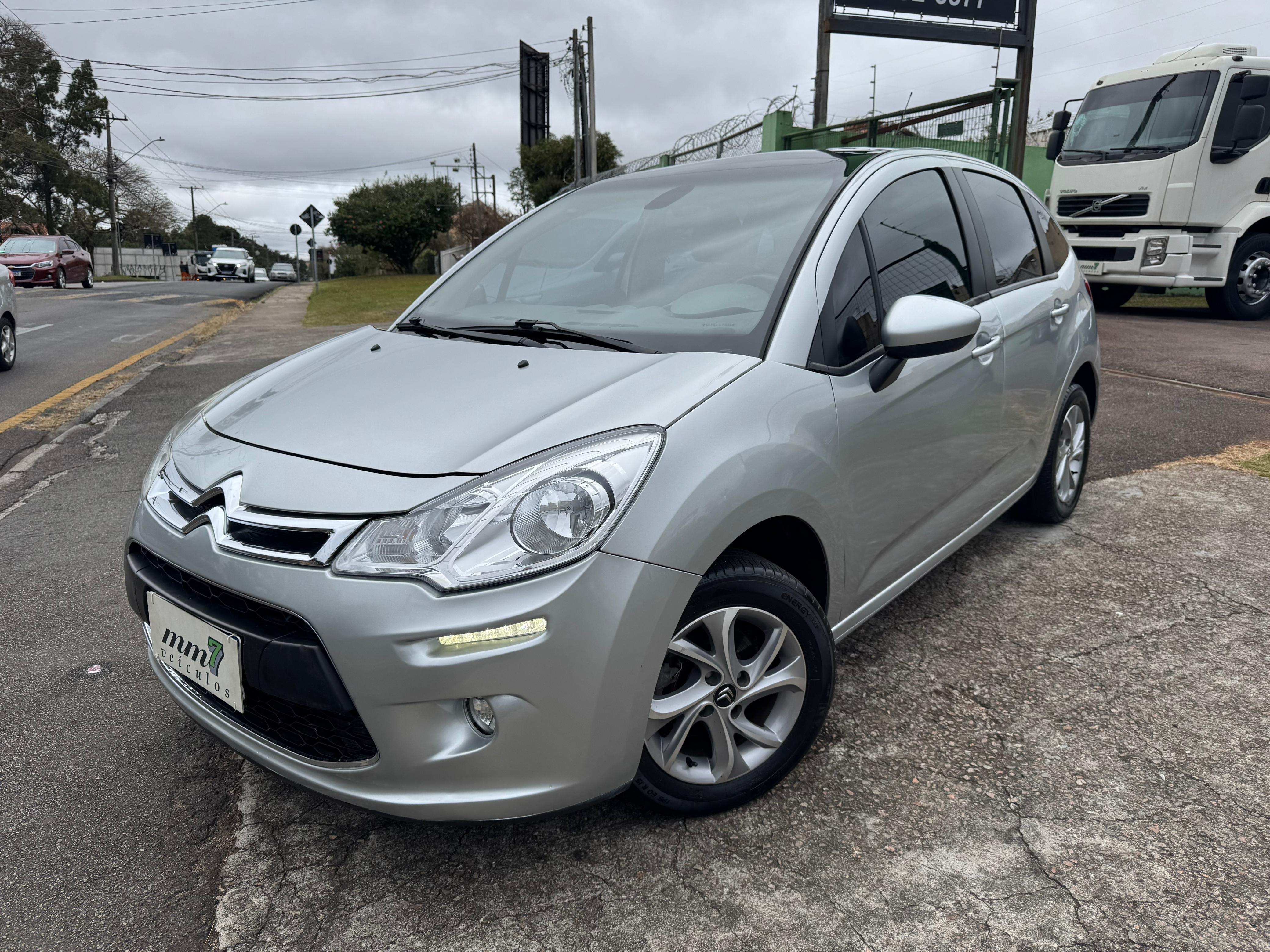 Citroën C3 2016 Cinza — foto 1 de 3