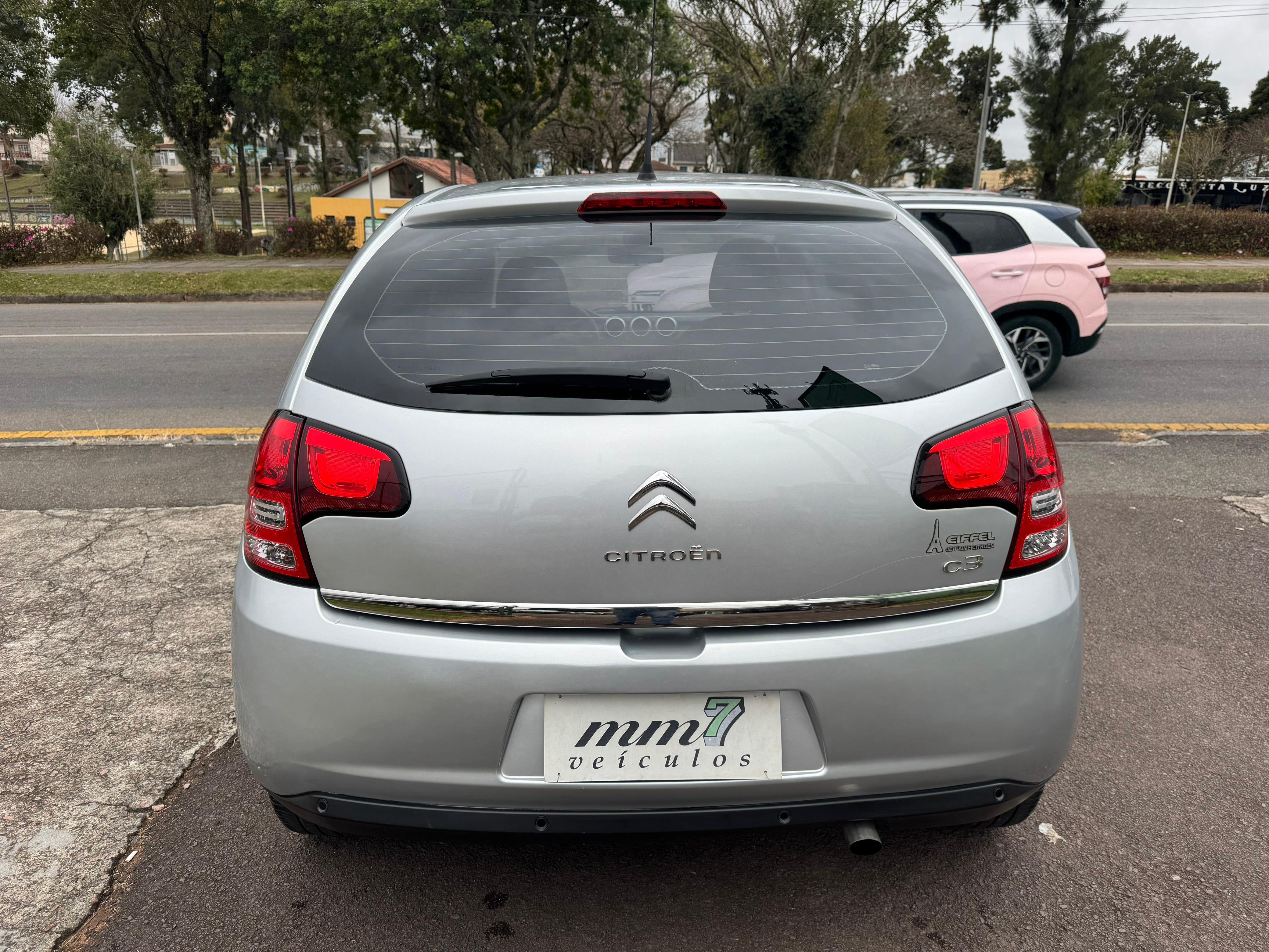 imagem-https://www.socarrao.com.br/sc-vehicle-images-prod/46907/1769988934660-6827982OR_1754418966_85_250.jpg