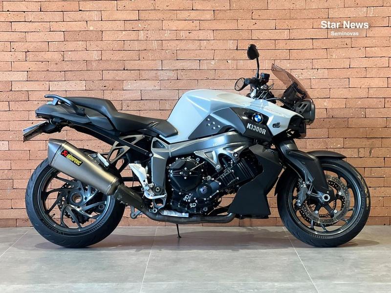 BMW K 1300 R  na cor Cinza em Curitiba / PR - 47041