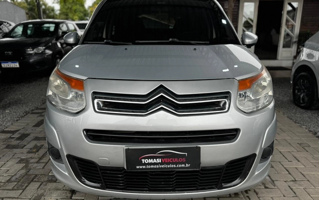 imagem-https://www.socarrao.com.br/sc-vehicle-images-prod/47247/1784124537177-f2d0c807-8ff9-4962-943d-0dd74a6d5fa5.jpg