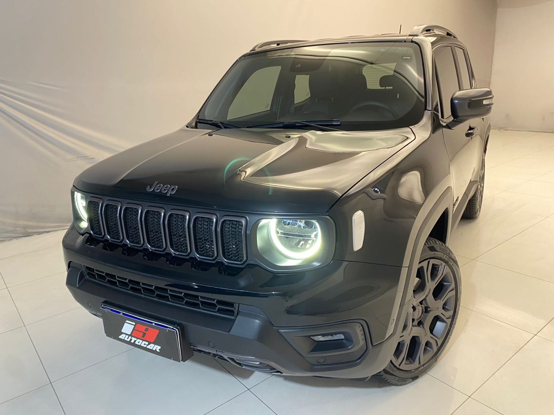 Jeep Renegade 2022 Preto — foto 1 de 3