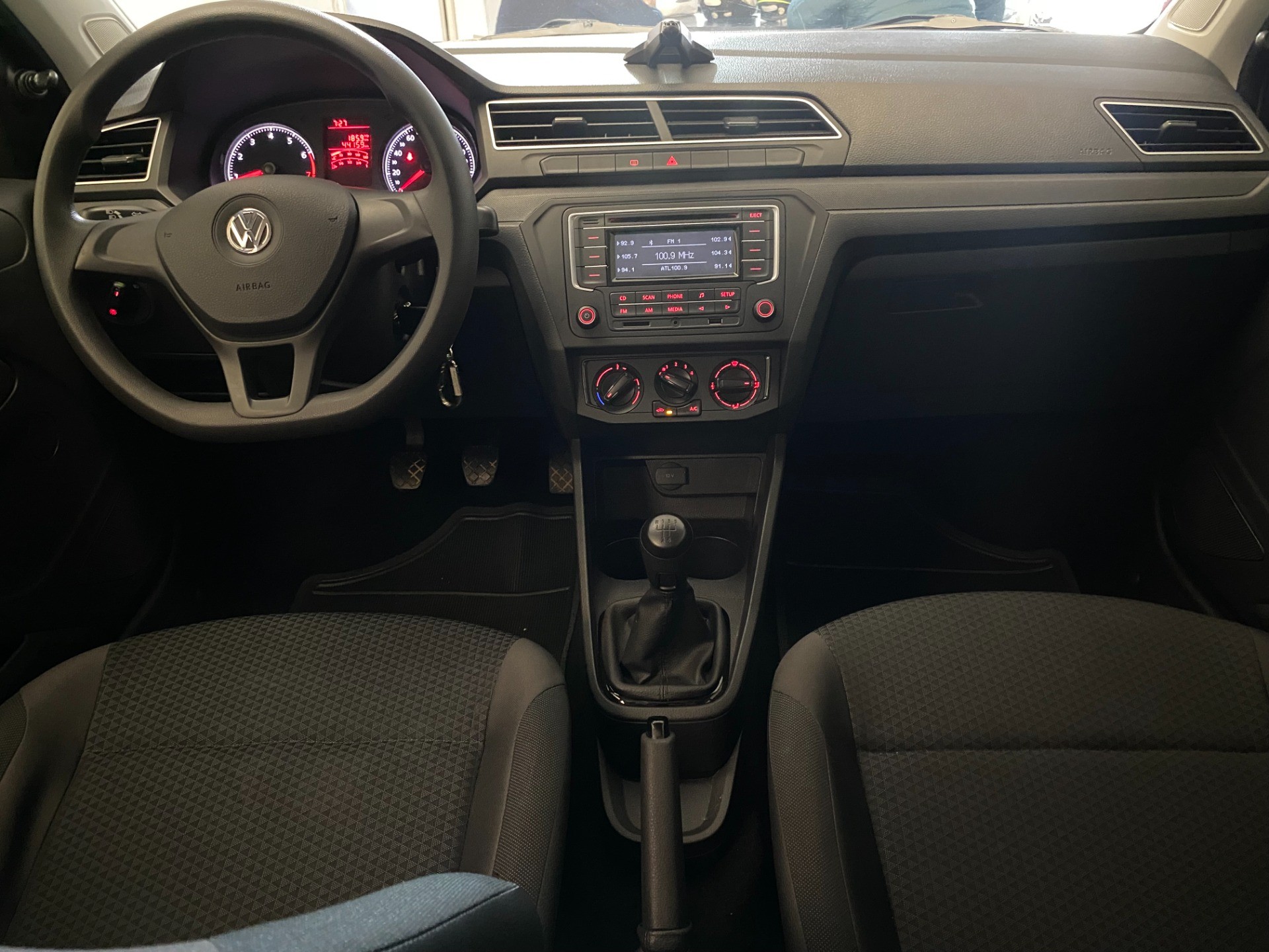 imagem-https://www.socarrao.com.br/sc-vehicle-images-prod/47318/1769988945811-5446811OR_1700691211_15_390.jpg