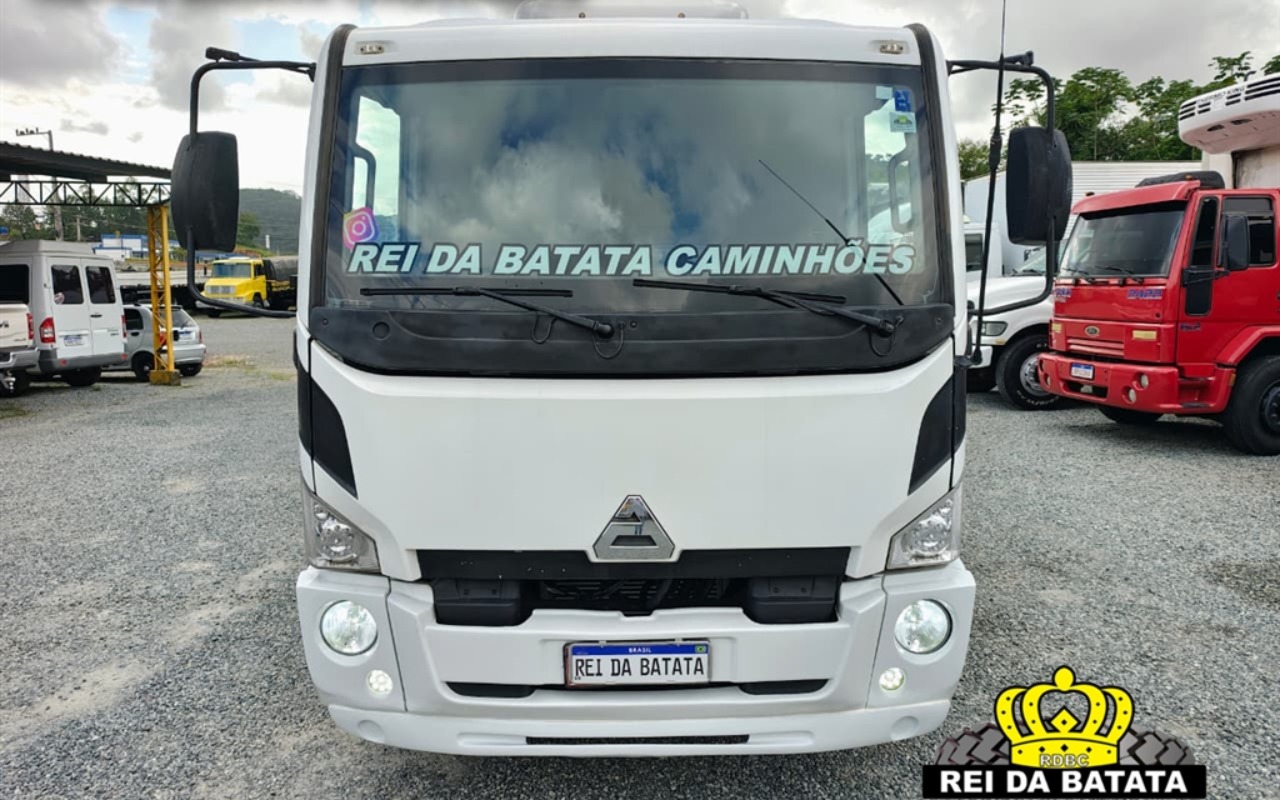 imagem-https://www.socarrao.com.br/sc-vehicle-images-prod/47349/1776252348841-Mi5qcGc.jpg