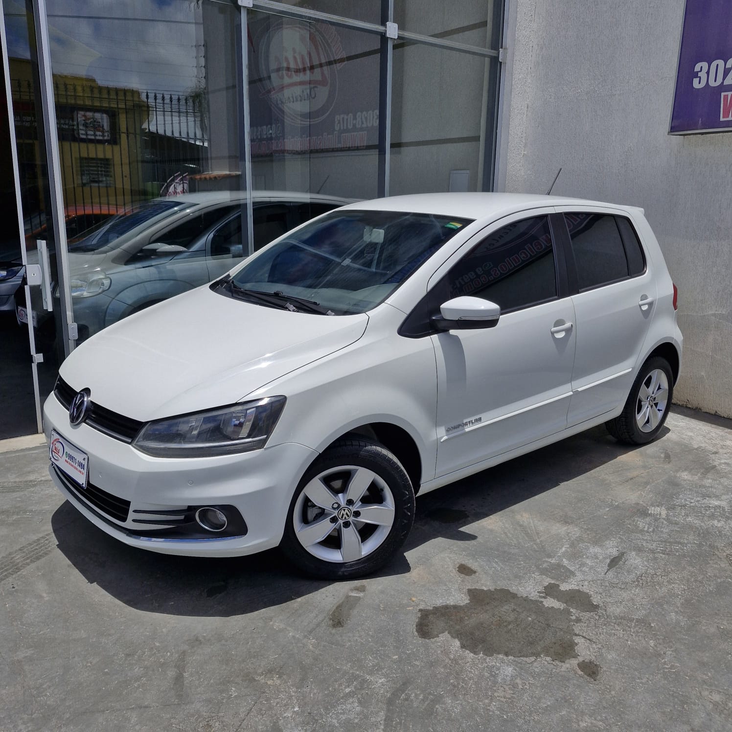 Volkswagen Fox Comfortline 1.6 Flex 8V 5p na cor Branco em Ponta Grossa / PR - 47858