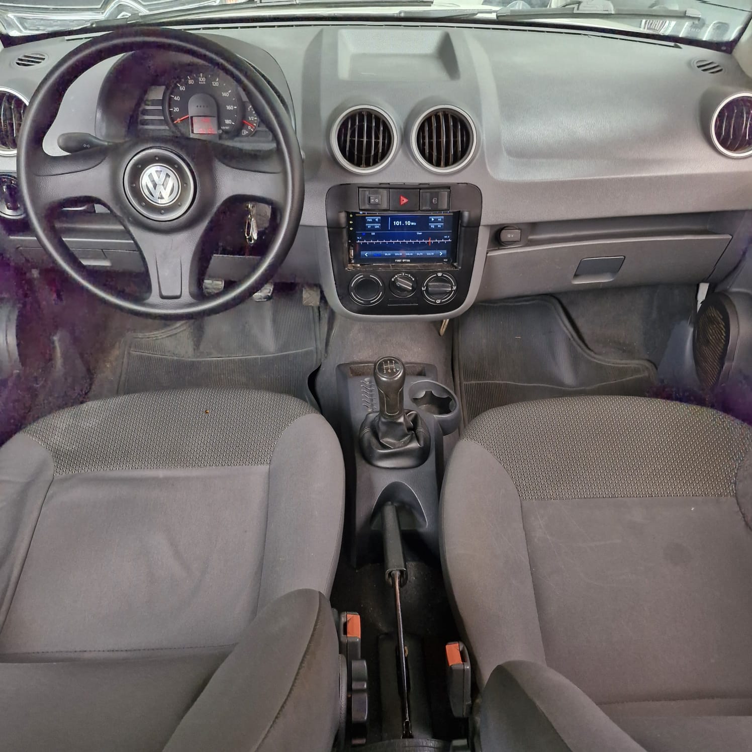 imagem-https://www.socarrao.com.br/sc-vehicle-images-prod/47863/1769988954653-7228182OR_1768507865_91_640.jpg