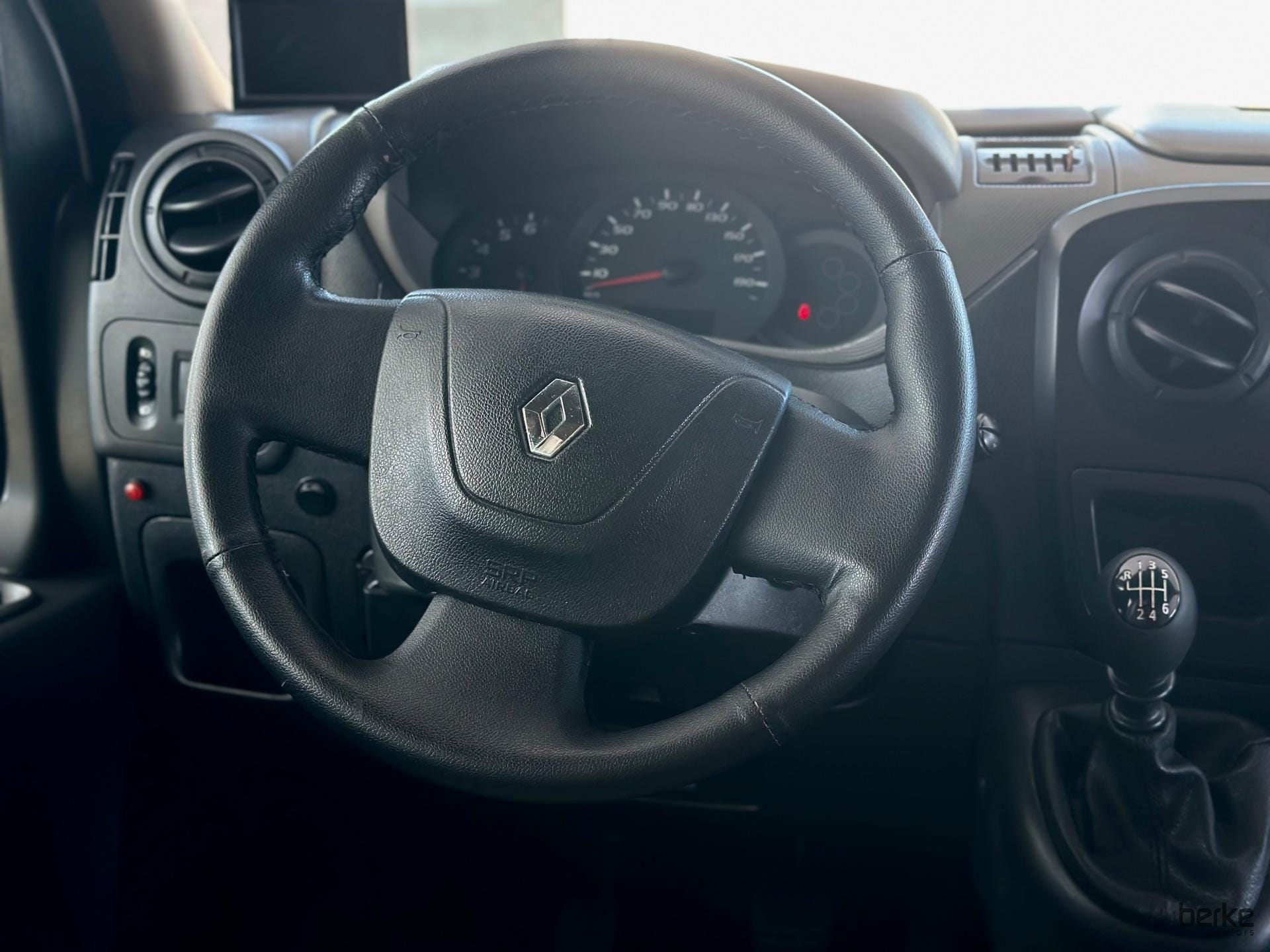 imagem-https://www.socarrao.com.br/sc-vehicle-images-prod/47910/1769988957645-7219877OR_1768253476_95_170.jpg