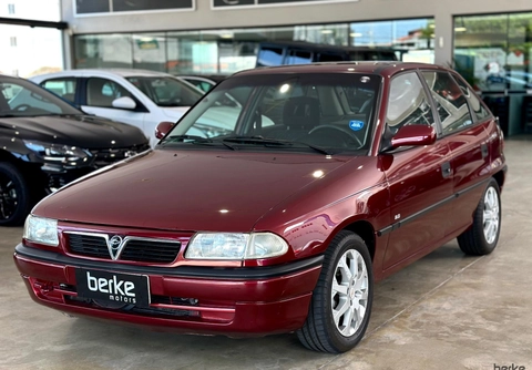 Chevrolet Astra GLS 2.0 MPFI 1995 Vermelho — foto 1 de 3