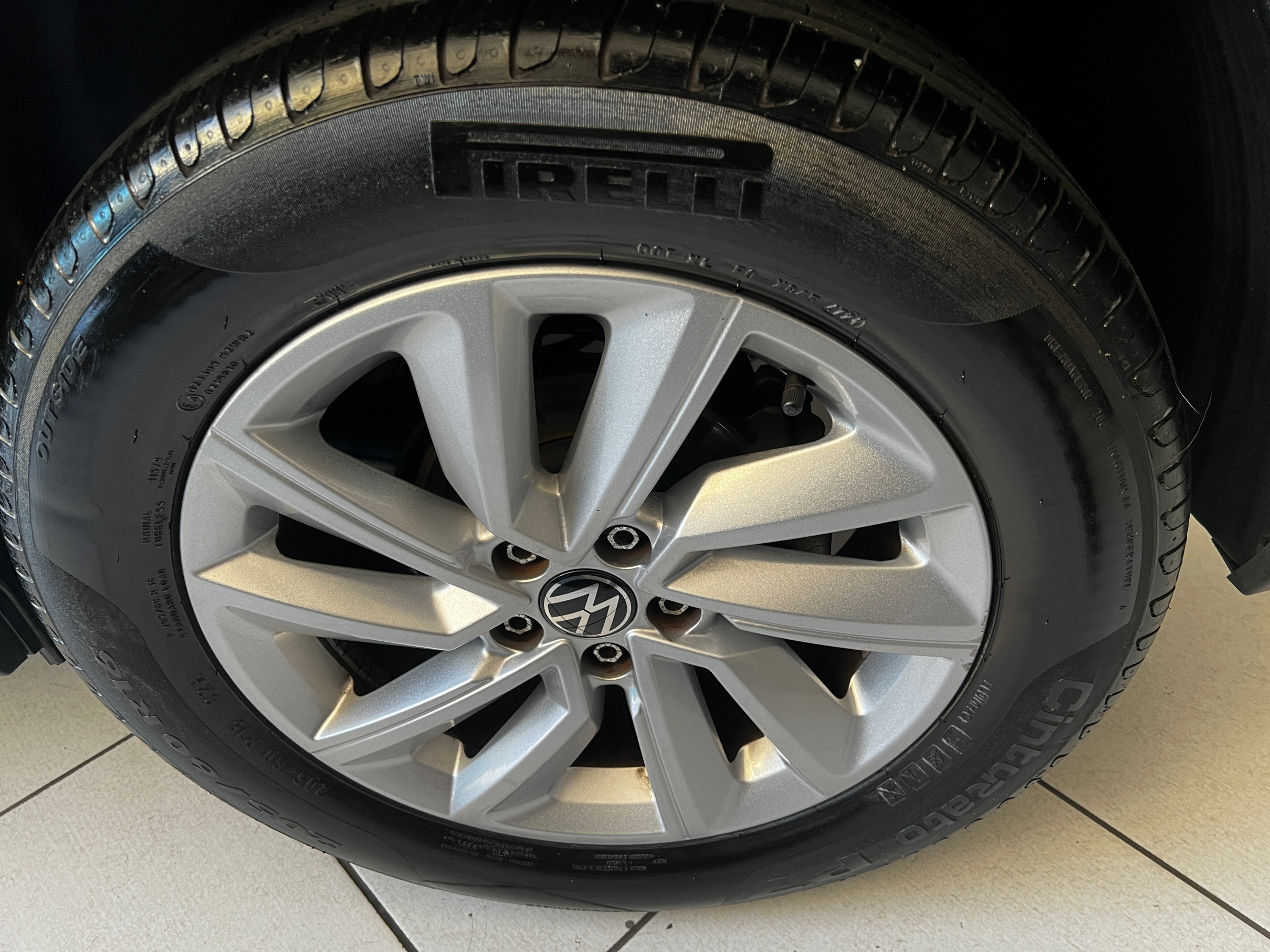 imagem-https://www.socarrao.com.br/sc-vehicle-images-prod/47985/1769988958046-6847910OR_1755262645_5_430.jpg