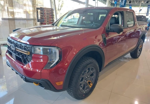 Ford Maverick 2025 Vermelho — foto 1 de 3