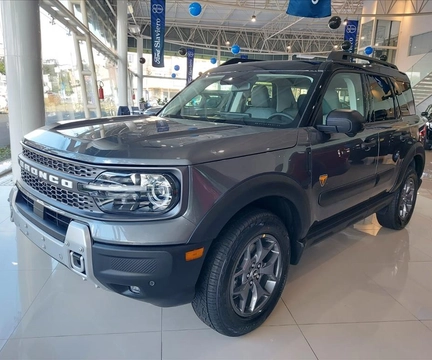 Ford Bronco 2025 Cinza — foto 1 de 3