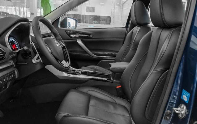 imagem-https://www.socarrao.com.br/sc-vehicle-images-prod/48246/1780944850440-FmMMbmadH78inpkSqi4aivXRkEysUBVs.jpg