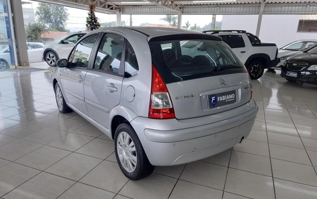 imagem-https://www.socarrao.com.br/sc-vehicle-images-prod/48306/1769988962668-5656020OR_1704217444_52_810.jpg