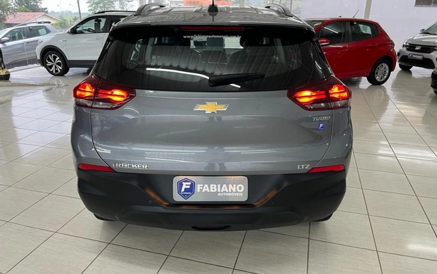 imagem-https://www.socarrao.com.br/sc-vehicle-images-prod/48309/1769988963329-5855955OR_1730478809_5_880.jpg