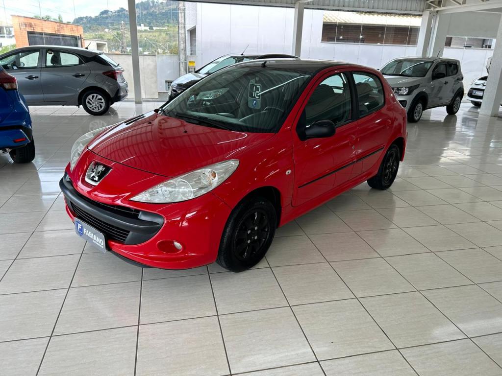 Peugeot 207 2012 Vermelho — foto 1 de 3