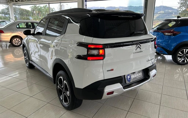 imagem-https://www.socarrao.com.br/sc-vehicle-images-prod/48316/1769988964733-6034553OR_1730394725_5_870.jpg