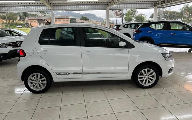 imagem-https://www.socarrao.com.br/sc-vehicle-images-prod/48319/1769988965304-6126775OR_1730394804_49_340.jpg