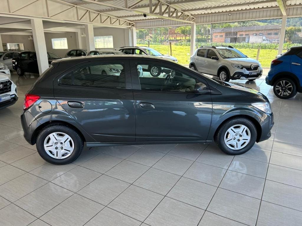 imagem-https://www.socarrao.com.br/sc-vehicle-images-prod/48327/1769988966836-6263810OR_1729684256_61_810.jpg