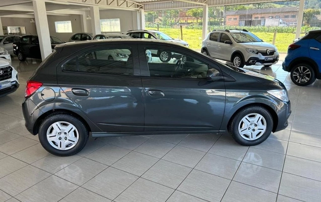 imagem-https://www.socarrao.com.br/sc-vehicle-images-prod/48327/1769988966836-6263810OR_1729684256_61_810.jpg