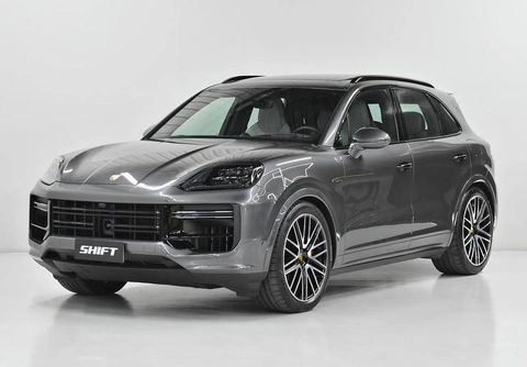 Porsche Cayenne 2024 Cinza — foto 1 de 3