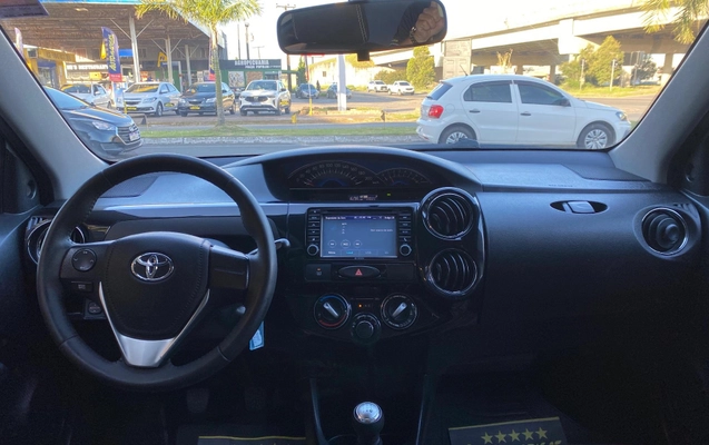 imagem-https://www.socarrao.com.br/sc-vehicle-images-prod/48454/1769988974474-7178417OR_1767809760_31_200.jpg