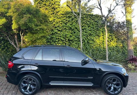 Bmw X5 4.8 4x4 V8 32V 360cv 2009 Preto — foto 1 de 3