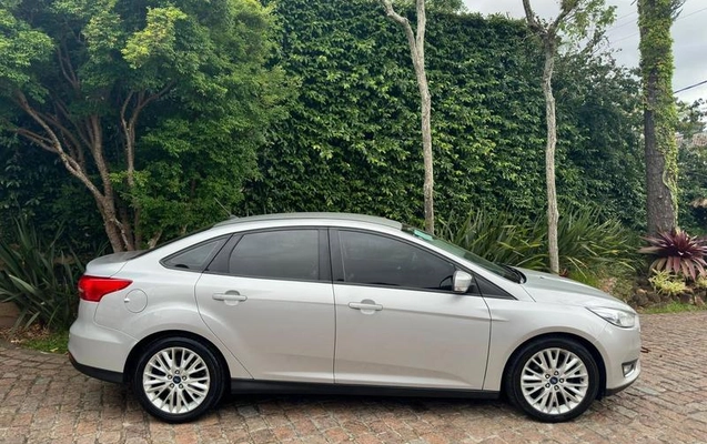 imagem-https://www.socarrao.com.br/sc-vehicle-images-prod/48675/1769988971690-7040051OR_1767990213_79_430.jpg