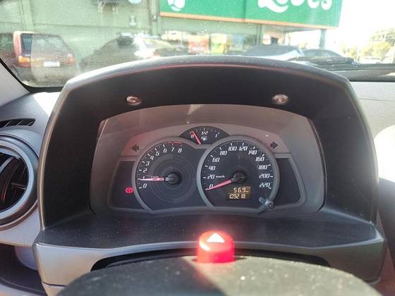 imagem-https://www.socarrao.com.br/sc-vehicle-images-prod/48739/1769988975010-6487964OR_1767382013_84_560.jpg