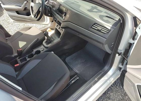 imagem-https://www.socarrao.com.br/sc-vehicle-images-prod/48742/1776167943725-volkswagen-polo-1.0-mpi-manual-wmimagem10002803195.jpg