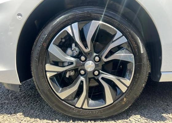imagem-https://www.socarrao.com.br/sc-vehicle-images-prod/48776/1776167184377-chevrolet-onix-1.0-turbo-flex-plus-premier-automatico-wmimagem09282759285.jpg