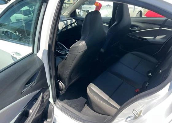 imagem-https://www.socarrao.com.br/sc-vehicle-images-prod/48776/1776167184380-chevrolet-onix-1.0-turbo-flex-plus-premier-automatico-wmimagem09282975611.jpg