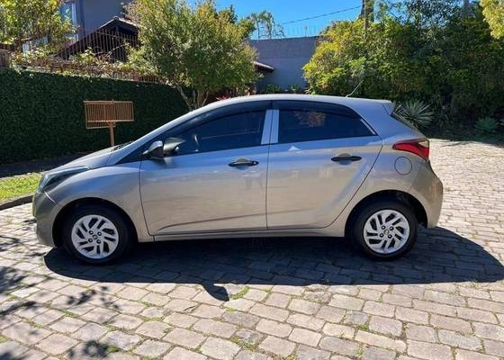 imagem-https://www.socarrao.com.br/sc-vehicle-images-prod/48782/1776166872780-hyundai-hb20-1.0-unique-12v-flex-4p-manual-wmimagem0929126588.jpg