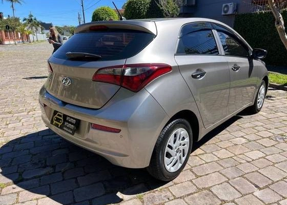 imagem-https://www.socarrao.com.br/sc-vehicle-images-prod/48782/1776166872783-hyundai-hb20-1.0-unique-12v-flex-4p-manual-wmimagem09291523513.jpg