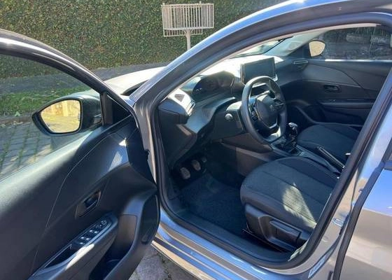imagem-https://www.socarrao.com.br/sc-vehicle-images-prod/48783/1776166840514-peugeot-208-1.0-firefly-flex-like-manual-wmimagem10131405834.jpg