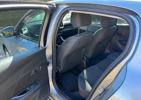 imagem-https://www.socarrao.com.br/sc-vehicle-images-prod/48783/1776166840515-peugeot-208-1.0-firefly-flex-like-manual-wmimagem1013147973.jpg