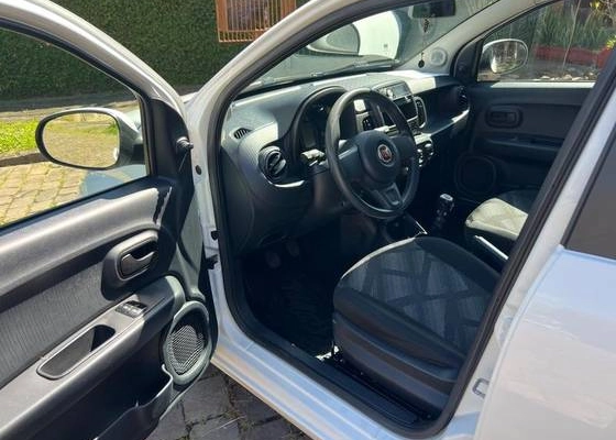 imagem-https://www.socarrao.com.br/sc-vehicle-images-prod/48795/1776166466138-fiat-mobi-1.0-evo-flex-like.-manual-wmimagem09303987268.jpg