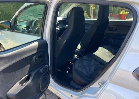 imagem-https://www.socarrao.com.br/sc-vehicle-images-prod/48795/1776166466139-fiat-mobi-1.0-evo-flex-like.-manual-wmimagem09304058610.jpg