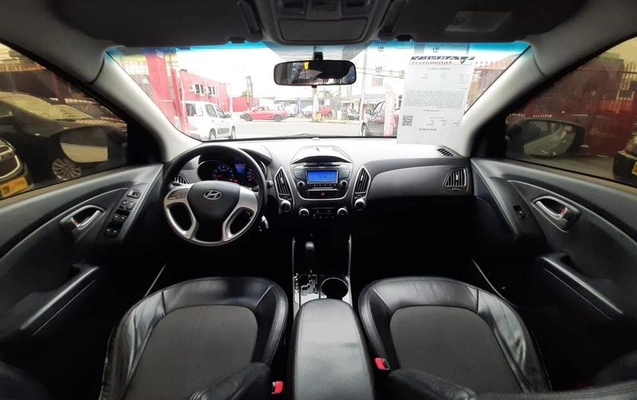 imagem-https://www.socarrao.com.br/sc-vehicle-images-prod/48842/1789563226105-6278823_9_B_3172c55f4f.jpeg