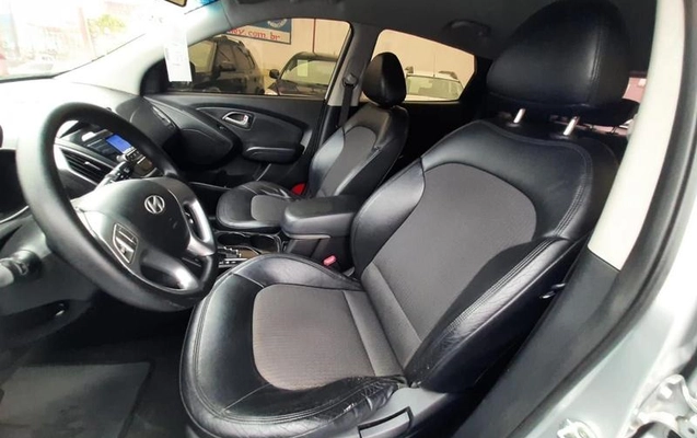 imagem-https://www.socarrao.com.br/sc-vehicle-images-prod/48842/1789563226107-6278823_9_B_0279d5944d.jpeg
