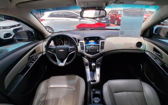 imagem-https://www.socarrao.com.br/sc-vehicle-images-prod/48846/1788982513213-6259232_11_B_35d3a789ec.jpeg