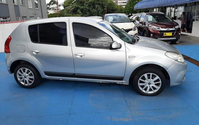 imagem-https://www.socarrao.com.br/sc-vehicle-images-prod/48854/1789402016266-6666669_6_B_730f6f77a9.jpeg