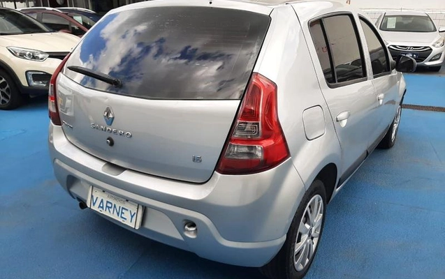 imagem-https://www.socarrao.com.br/sc-vehicle-images-prod/48854/1789402016271-6666669_9_B_0c74186c69.jpeg