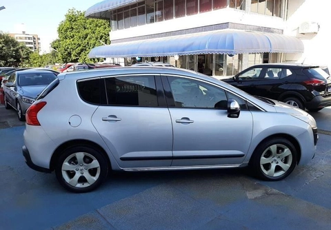 Peugeot 3008 2013 Prata — foto 1 de 3