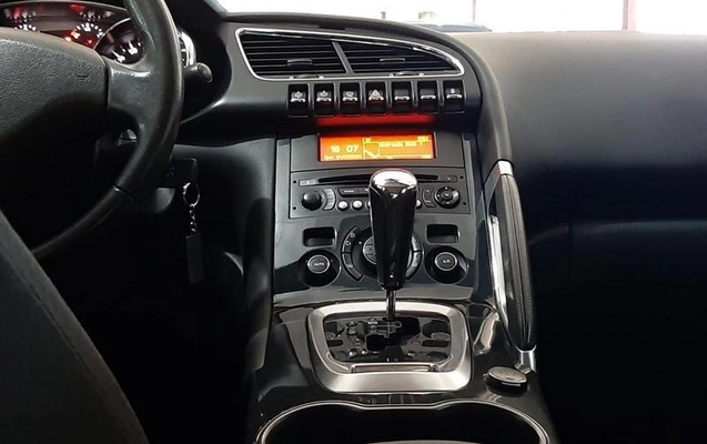 imagem-https://www.socarrao.com.br/sc-vehicle-images-prod/48856/1789402021691-6729950_9_B_5d330edfca.jpeg