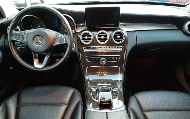 imagem-https://www.socarrao.com.br/sc-vehicle-images-prod/48864/1789582579230-7046412_12_B_07f973fef6.jpeg
