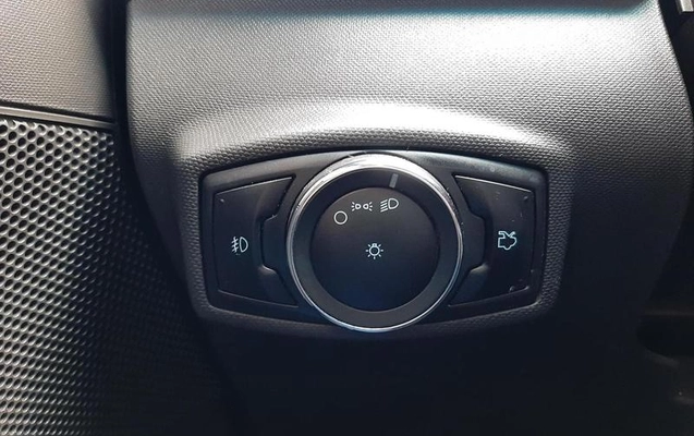 imagem-https://www.socarrao.com.br/sc-vehicle-images-prod/48865/1789674484875-7046999_16_B_62da40e1f2.jpeg
