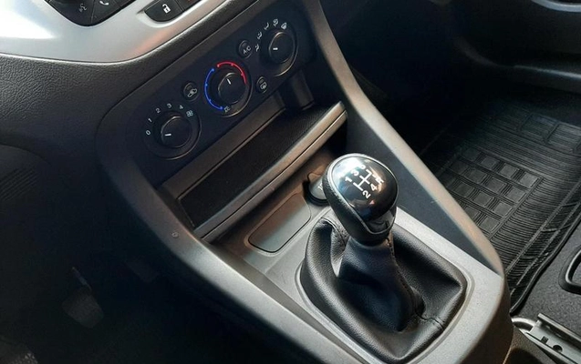 imagem-https://www.socarrao.com.br/sc-vehicle-images-prod/48865/1789674484877-7046999_15_B_f98f497ab5.jpeg