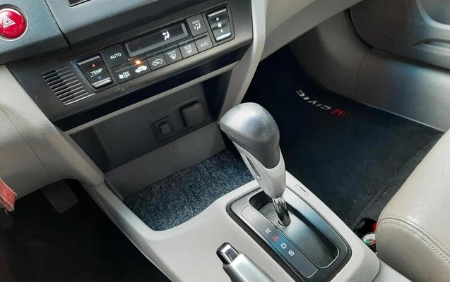 imagem-https://www.socarrao.com.br/sc-vehicle-images-prod/48867/1788982426490-7125505_17_B_e7d97b893a.jpeg